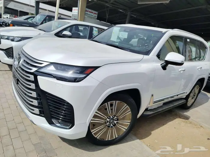لكزس LX600BB الموديل 2025 1