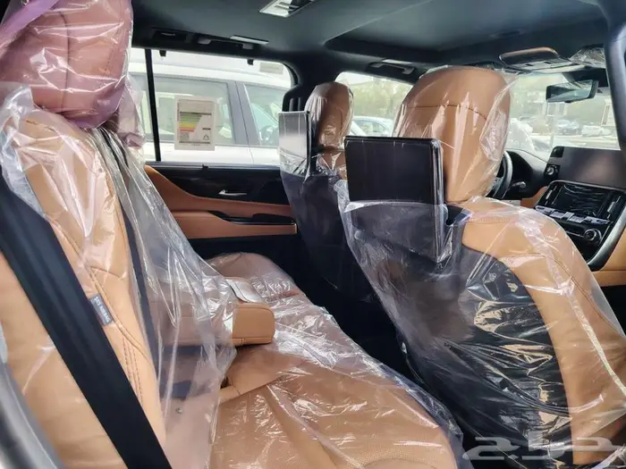 لكزس LX600BB الموديل 2025 5