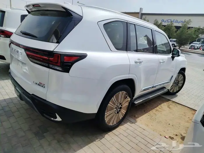 لكزس LX600BB الموديل 2025 9