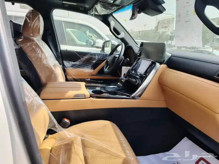 لكزس LX600BB الموديل 2025 6