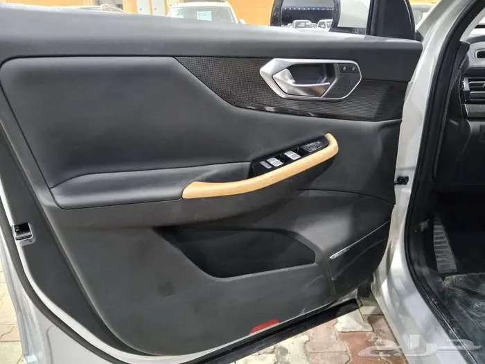 بايك X7 لاكجري 2025 14