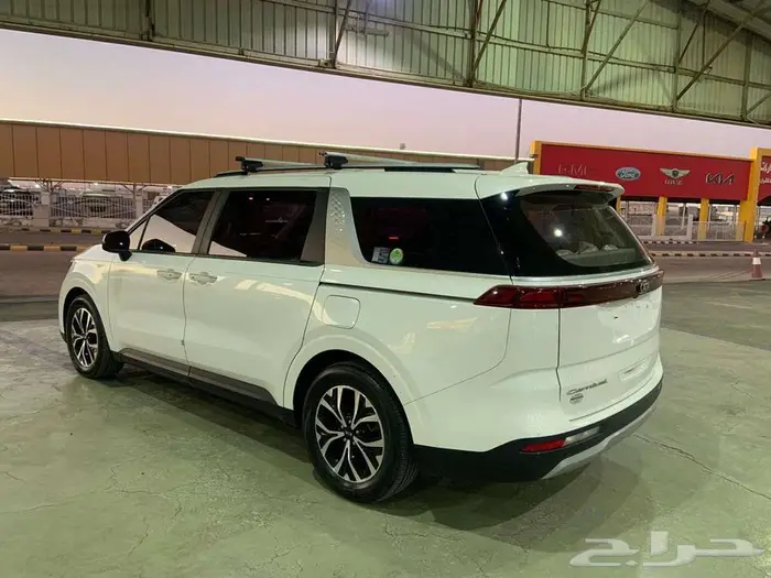 كيا كرنفال 2021 ديزل ابواب كهرباء رادار نقاط عمياء 4