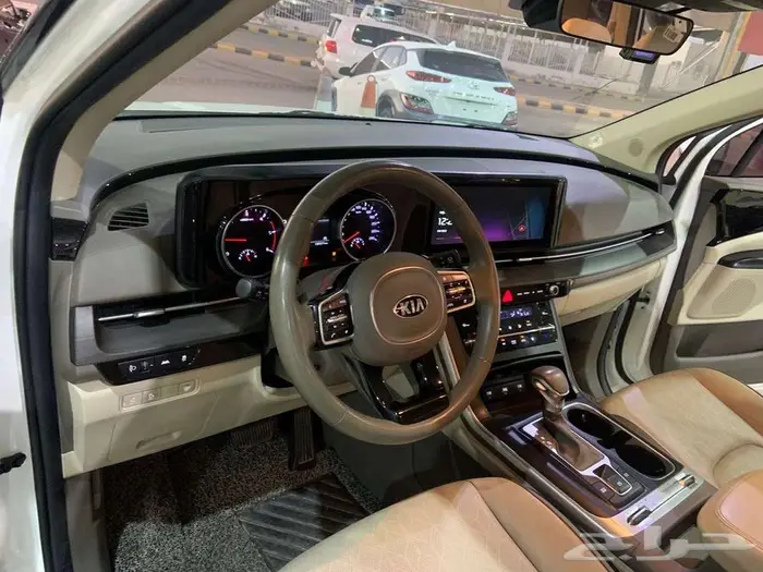 كيا كرنفال 2021 ديزل ابواب كهرباء رادار نقاط عمياء 9