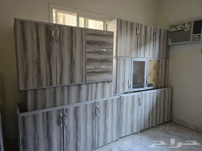 دولاب مطبخ نظيف واستخدام شخصي لفترة محدودة 2