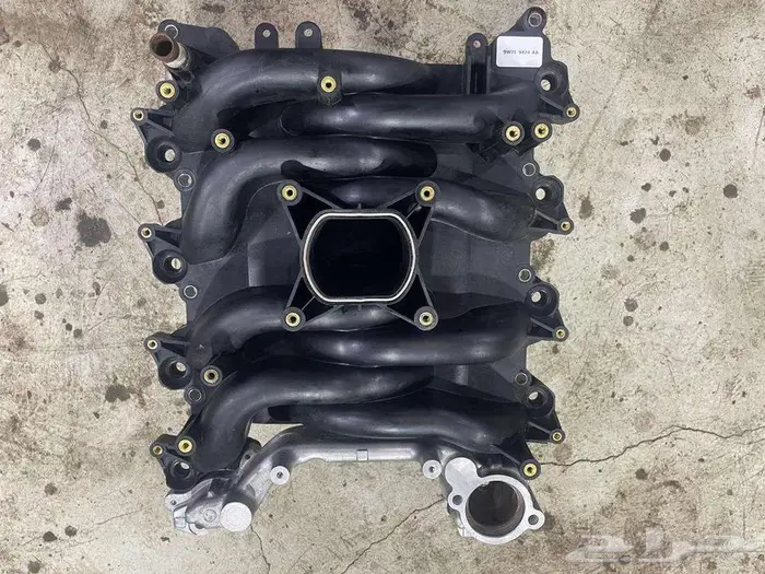 ثلاجة مكينة فورد 2011 0