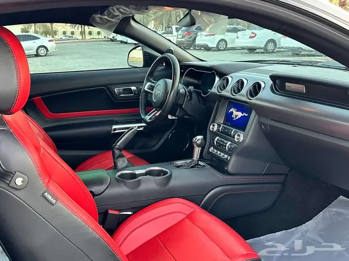 موستنق 2019 GT Premium 10