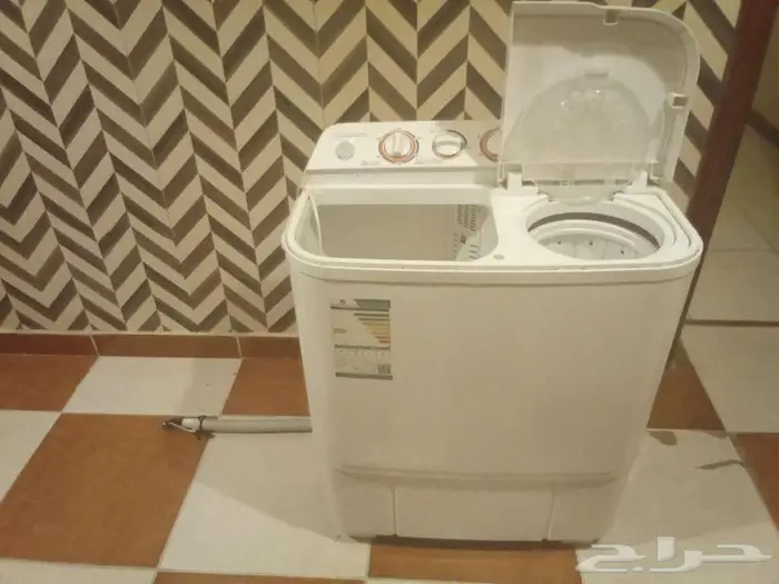 غسالة في حالة ممتازة 1