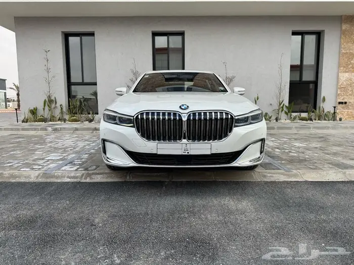 بي ام دبليو 750 موديل 2020 شبه وكالة 14