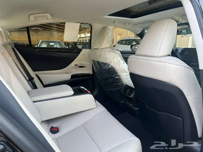 لكزس ES250 AA بنزين 2025 متاح اقساط و كاش 5