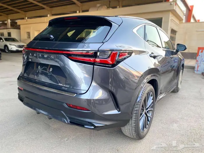 لكزس NX350 CC بنزين 2025 فل كامل متاح اقساط و كاش 2