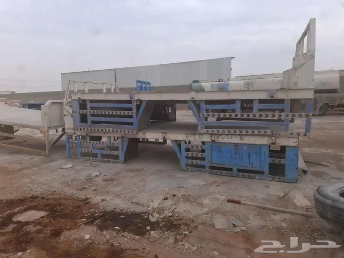 للبيع سطحات لوري 0