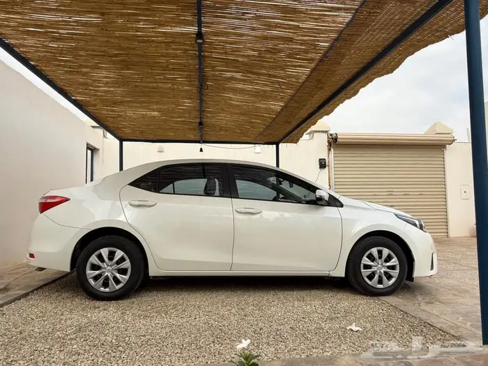 للبيع كورلا مكينه 1600 ستاندر 4