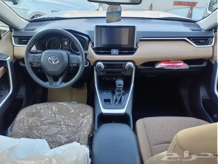 تويوتا راف فور 2025 XLE نص فل عبداللطيف جميل 7