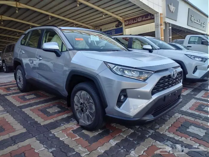 تويوتا راف فور 2025 XLE نص فل عبداللطيف جميل 1