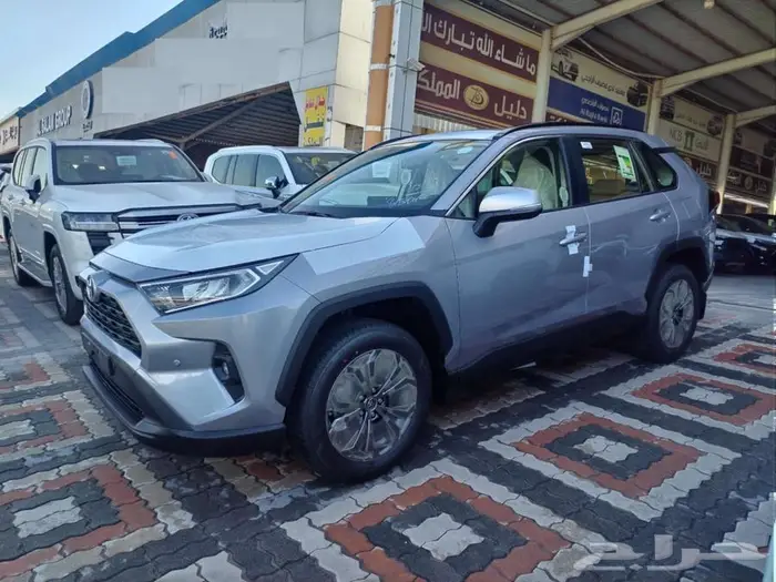 تويوتا راف فور 2025 XLE نص فل عبداللطيف جميل 6