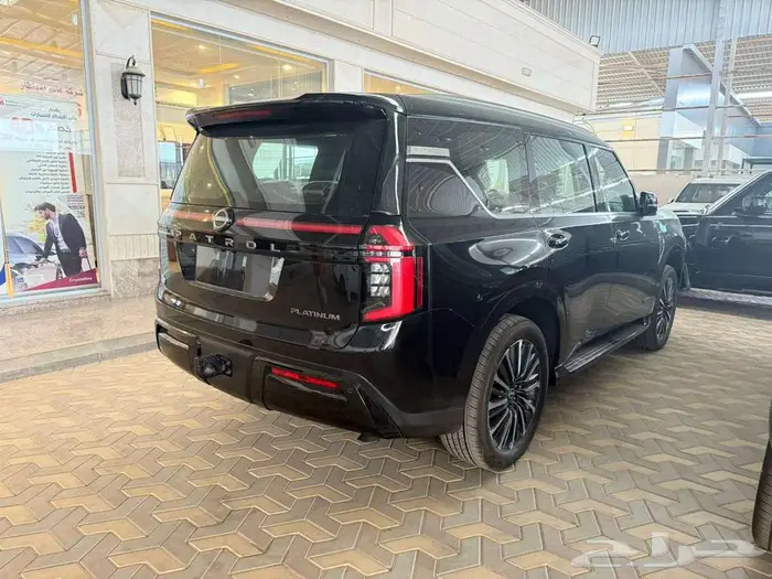 نيسان باترول بلاتنيوم موديل 2026 خليجي اسود 4