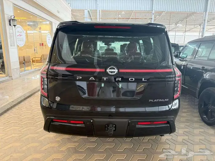 نيسان باترول بلاتنيوم موديل 2026 خليجي اسود 5