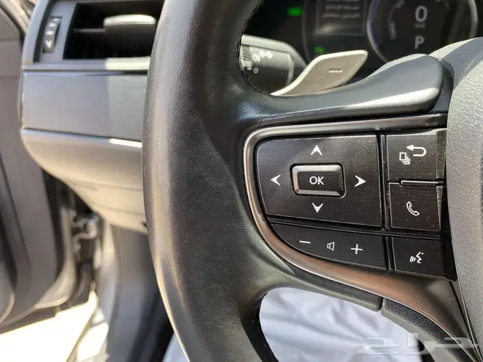 لكزس ES 300 H موديل 2024 نظيفة 10