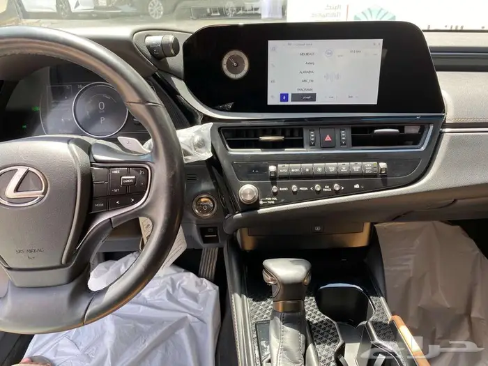 لكزس ES 300 H موديل 2024 نظيفة 12