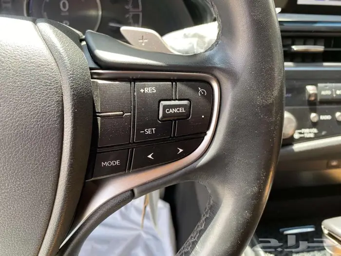 لكزس ES 300 H موديل 2024 نظيفة 16