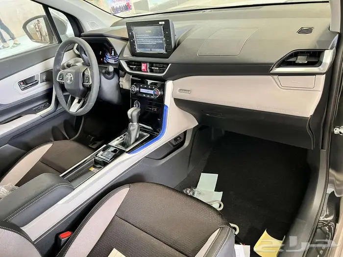 تويوتا فيلوز GLX 2025 سعودي اقساط اصدار لوحات فوري 4