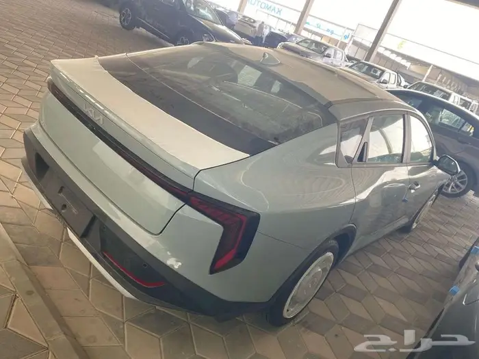 كيا K4 نص فل 2000 سي سي 2026 7