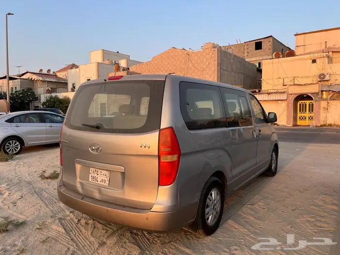 2018 هيونداي H1 4