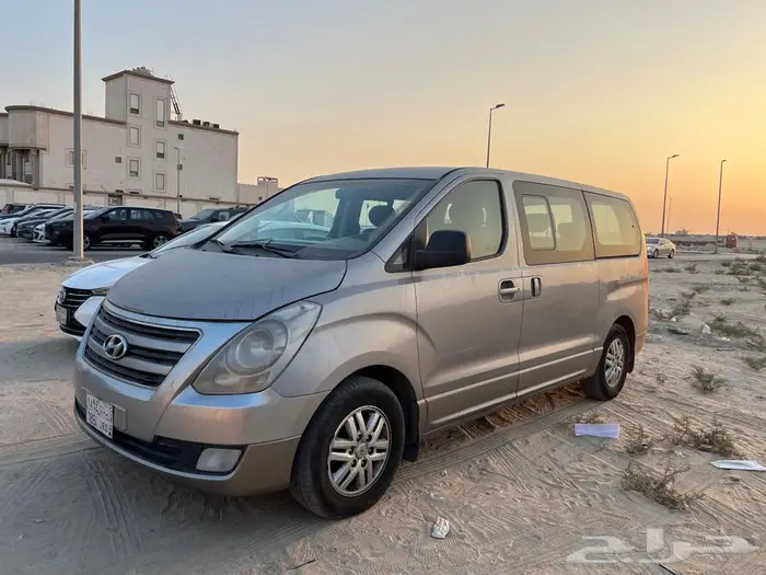 2018 هيونداي H1 6