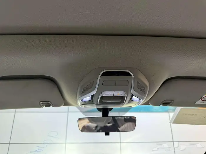 جيلي كولراي GK نص فل 2025 شكل عصري واداء مميز 11