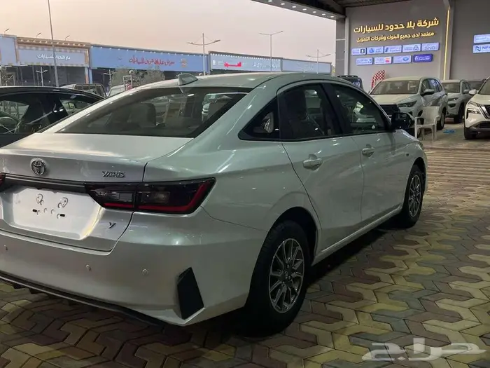 تويوتا يارس y ستاندر بنزين 2026 سعودي بالنقد والتقسيط 12