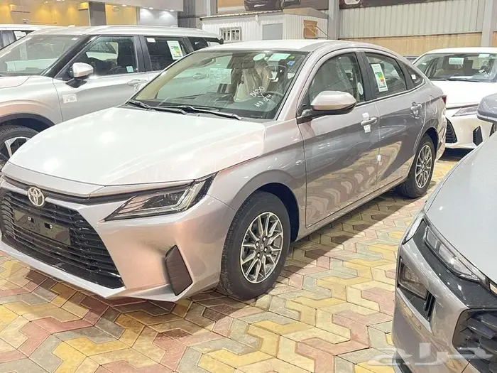 تويوتا يارس y ستاندر بنزين 2026 سعودي بالنقد والتقسيط 4