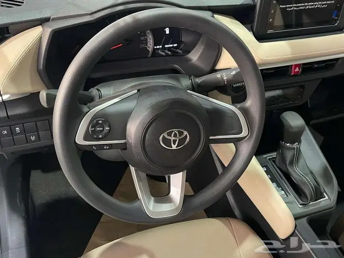 تويوتا يارس y ستاندر بنزين 2026 سعودي بالنقد والتقسيط 15