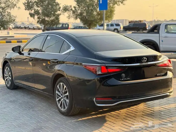 لكزس ES 250 11