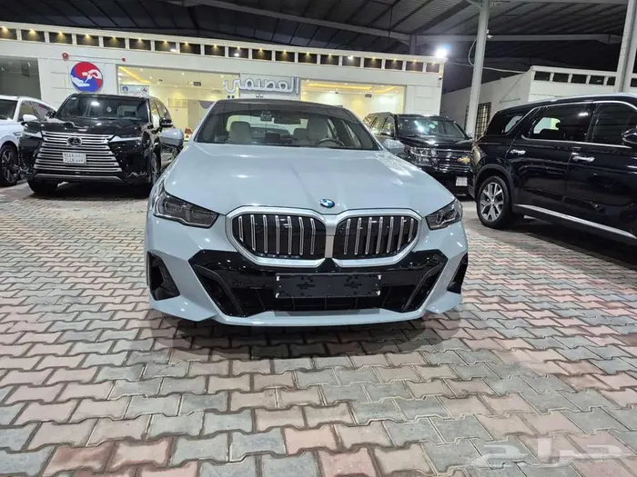 BMW520I M KIT - ممشى 16 الف -2024 27