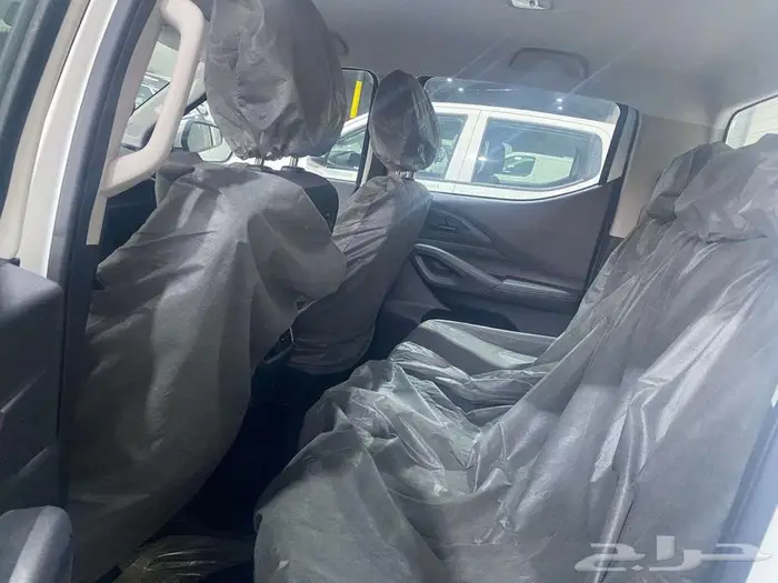 بيجو لاندترك غمارتين قير عادي دبل موديل 2023 5