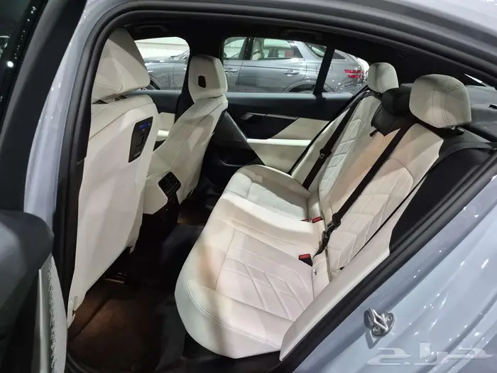 BMW520I M KIT - ممشى 16 الف -2024 17