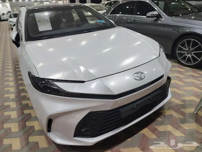 كامري LE هايبرد 2025 9