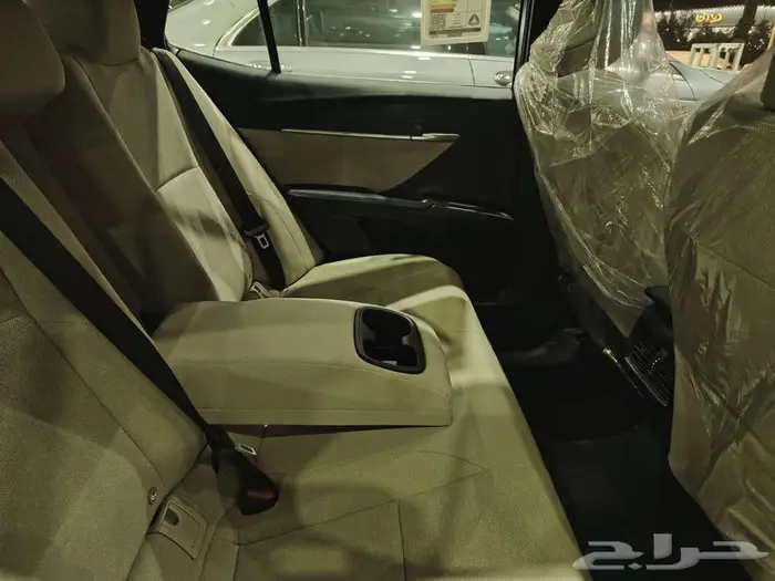 كامري LE هايبرد 2025 6