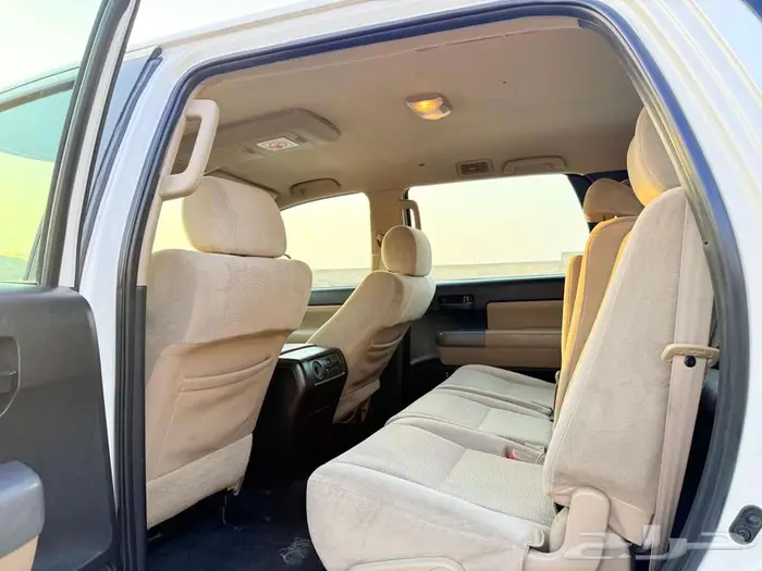 تويوتا سيكوياا 2015 14