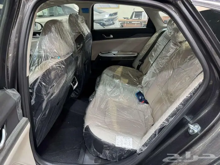 كيا k5 نص فل بانورما جلد 2026 7