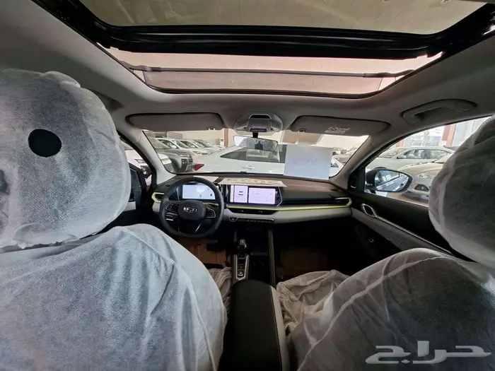 جيلي كولراي نص فل 2025 6