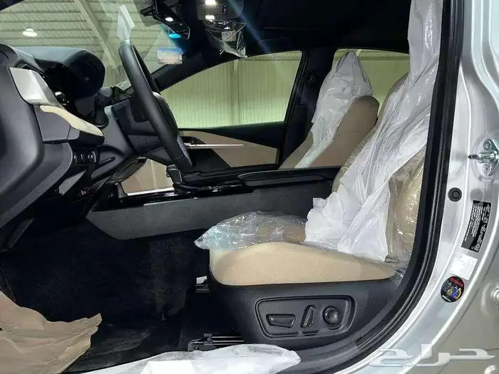 تويوتا كامرى ال اى بنزين سعودى 2025-فضى 12