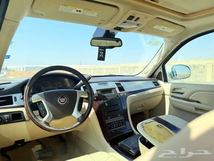 كاديلاك اسكاليد 2008 12