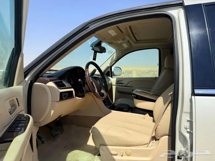 كاديلاك اسكاليد 2008 14