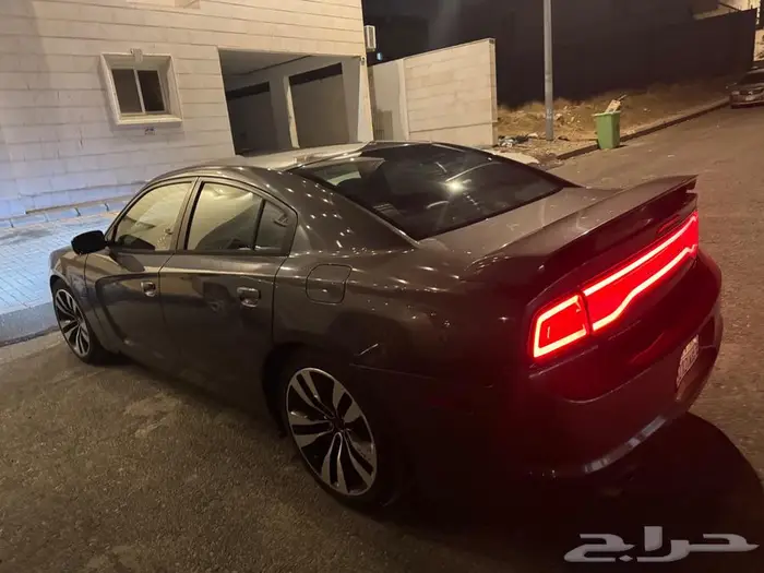 دودج تشارجر SRT 2014 13