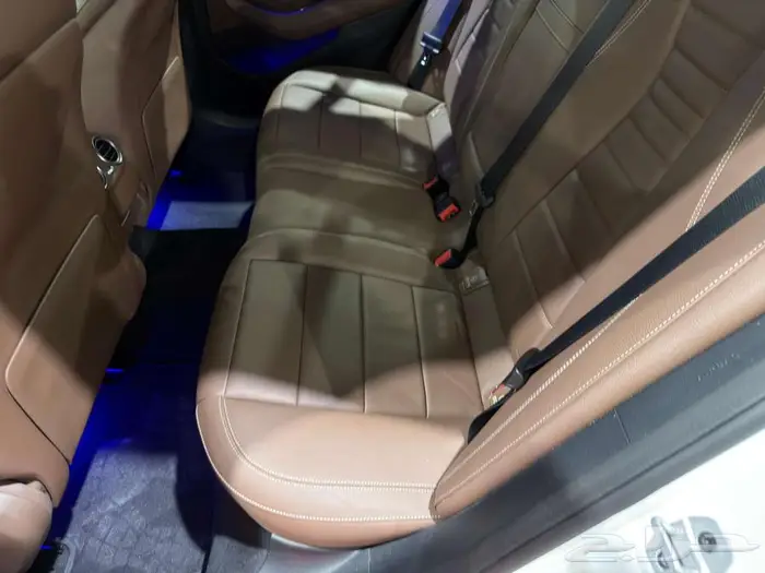 مرسيدس E250 - 2021 - ممشى 76 الف 15