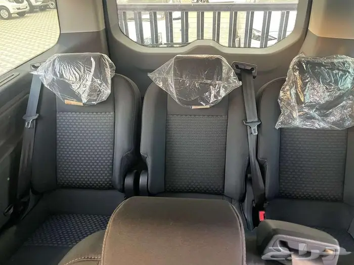 باص فورد 9 راكب ديزل 9