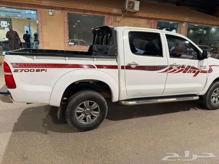 تويوتا هايلوكس 2013 3