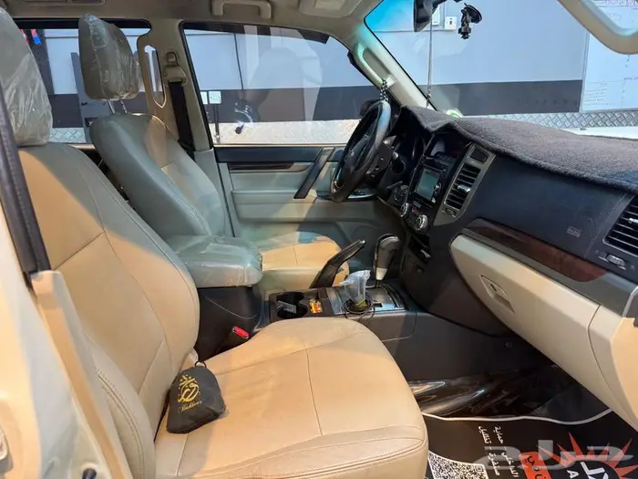 متسوبيشي باجيرو 2016 فل كامل المكينه 3500 7