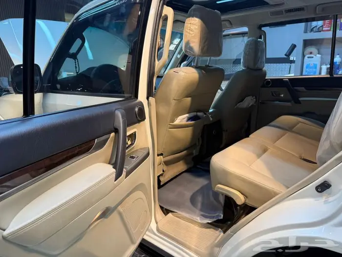 متسوبيشي باجيرو 2016 فل كامل المكينه 3500 11